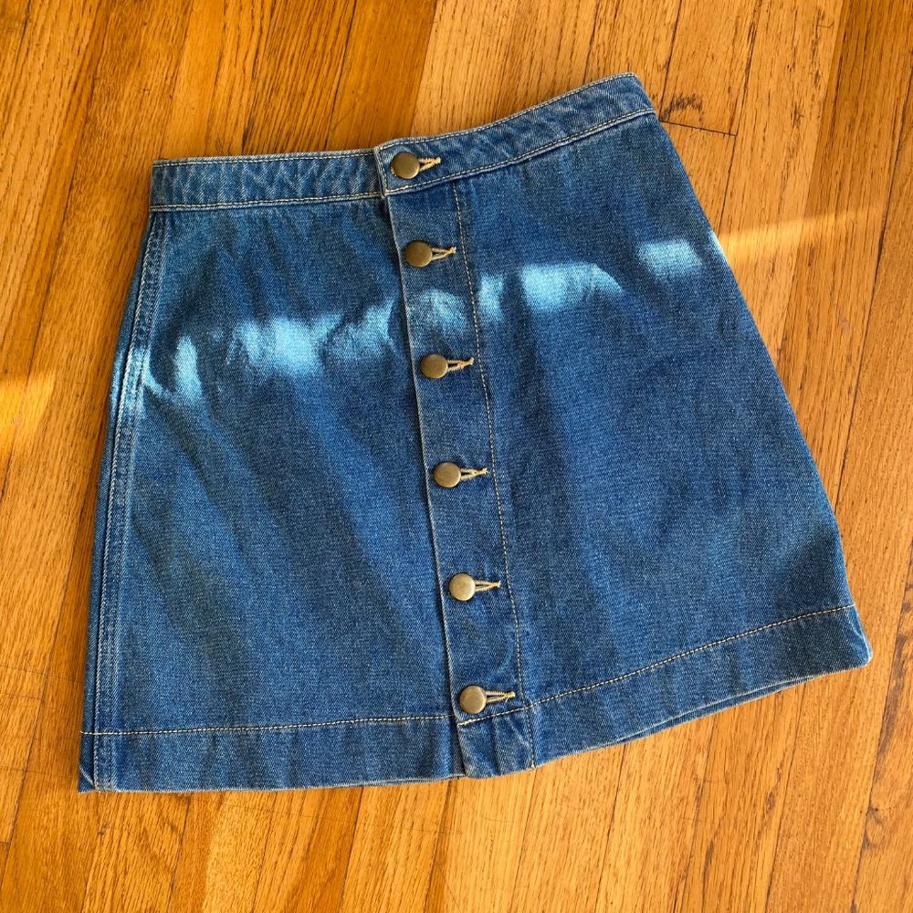 American Apparel button front denim skirt
